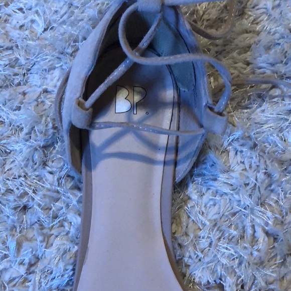 Women’s flats - Picture 3 of 4